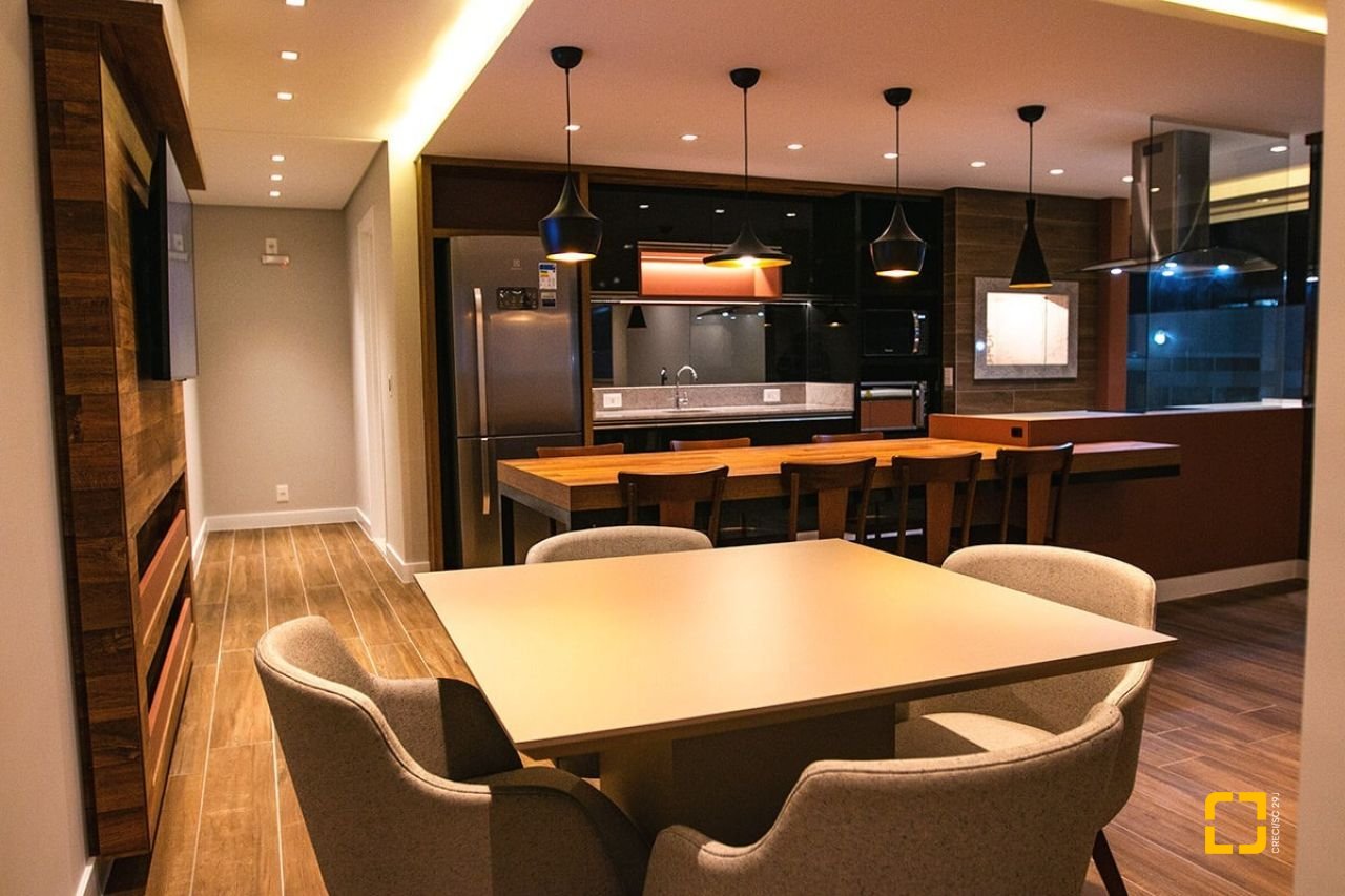 Apartamento com 75m², 3 quartos (sendo 1 suíte), 1 garagem, no bairro Itacorubi em Florianópolis