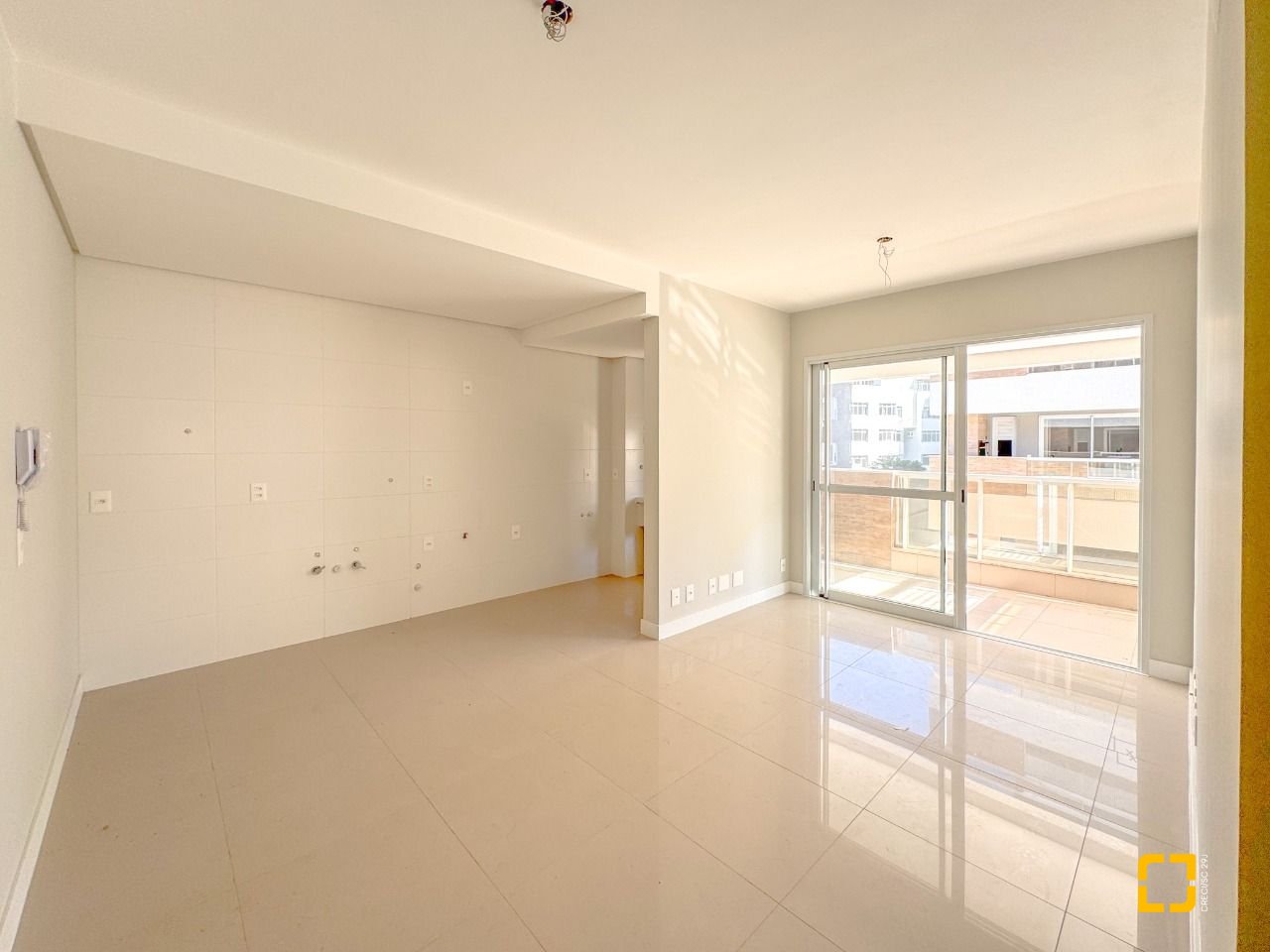 Apartamento com 76m², 4 quartos (sendo 2 suítes), 1 garagem, no bairro Itacorubi em Florianópolis