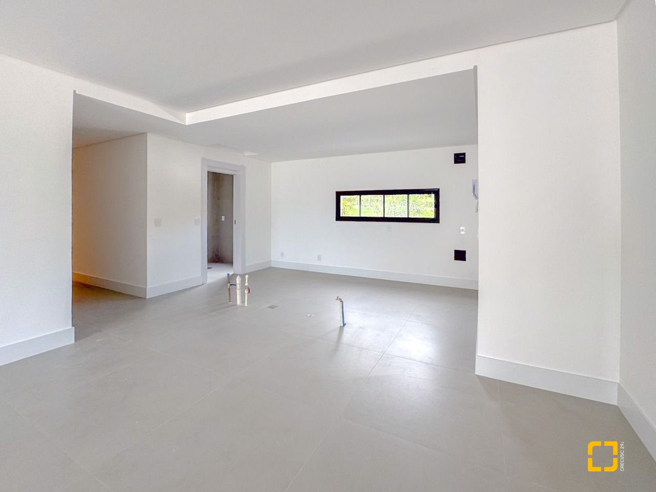 Apartamento com 166m², 6 quartos (sendo 3 suítes), 3 garagens, no bairro João Paulo em Florianópolis