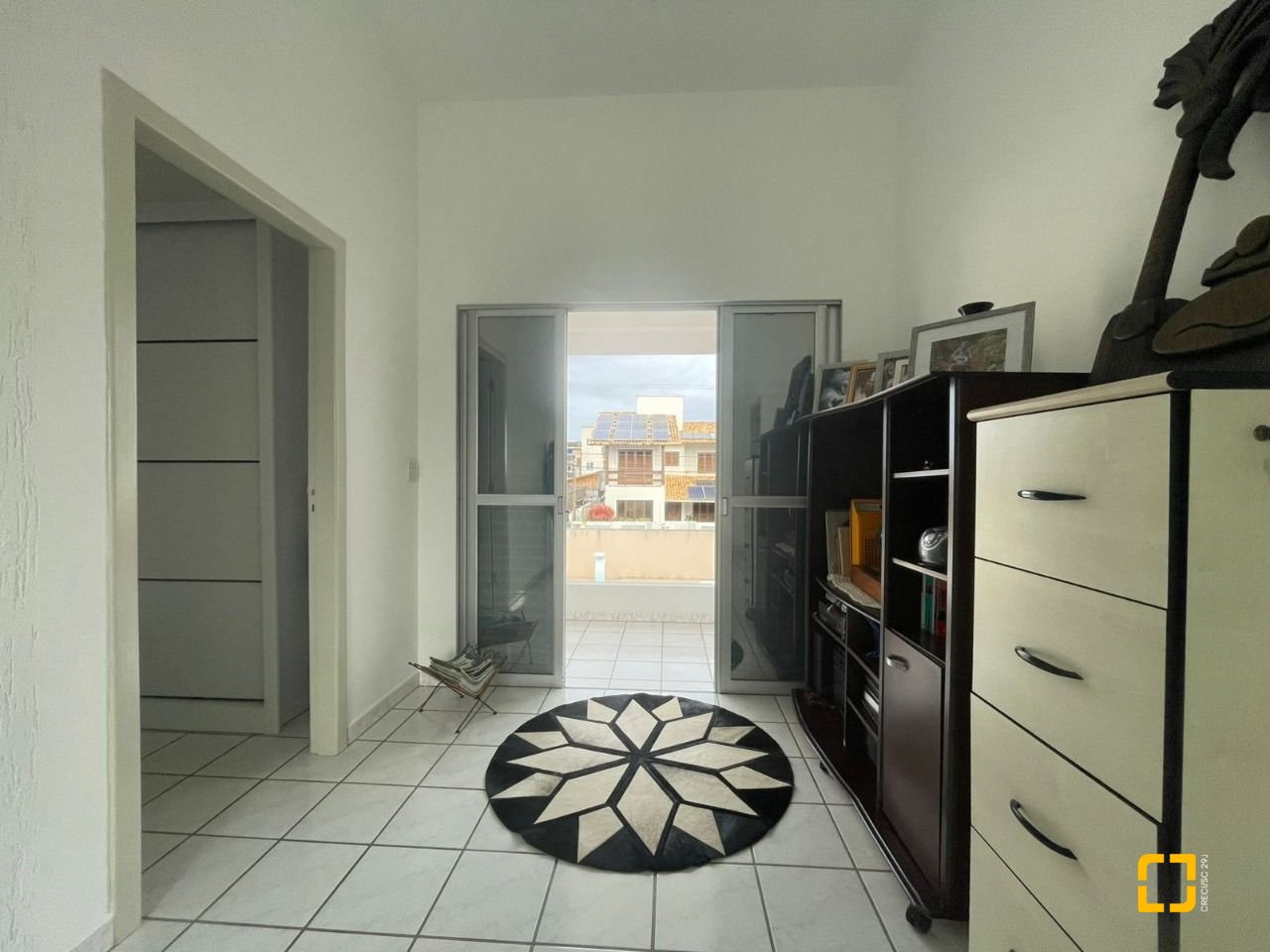 Casa com 210m², 5 quartos (sendo 2 suítes), 3 garagens, no bairro Ingleses em Florianópolis