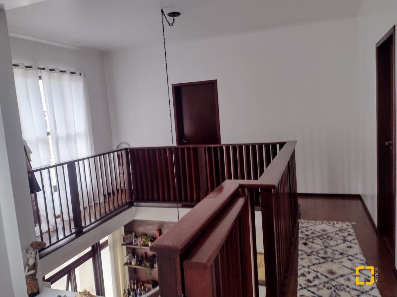 Casa com 326m², 7 garagens, no bairro Estreito em Florianópolis