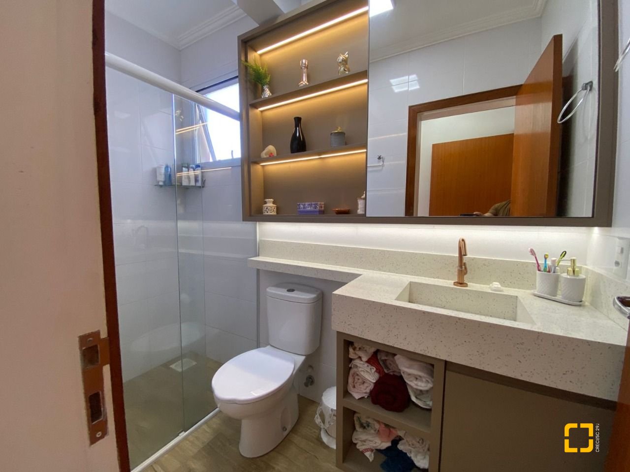 Apartamento com 90m², 3 quartos (sendo 1 suíte), 1 garagem, no bairro Picadas do Sul em São José