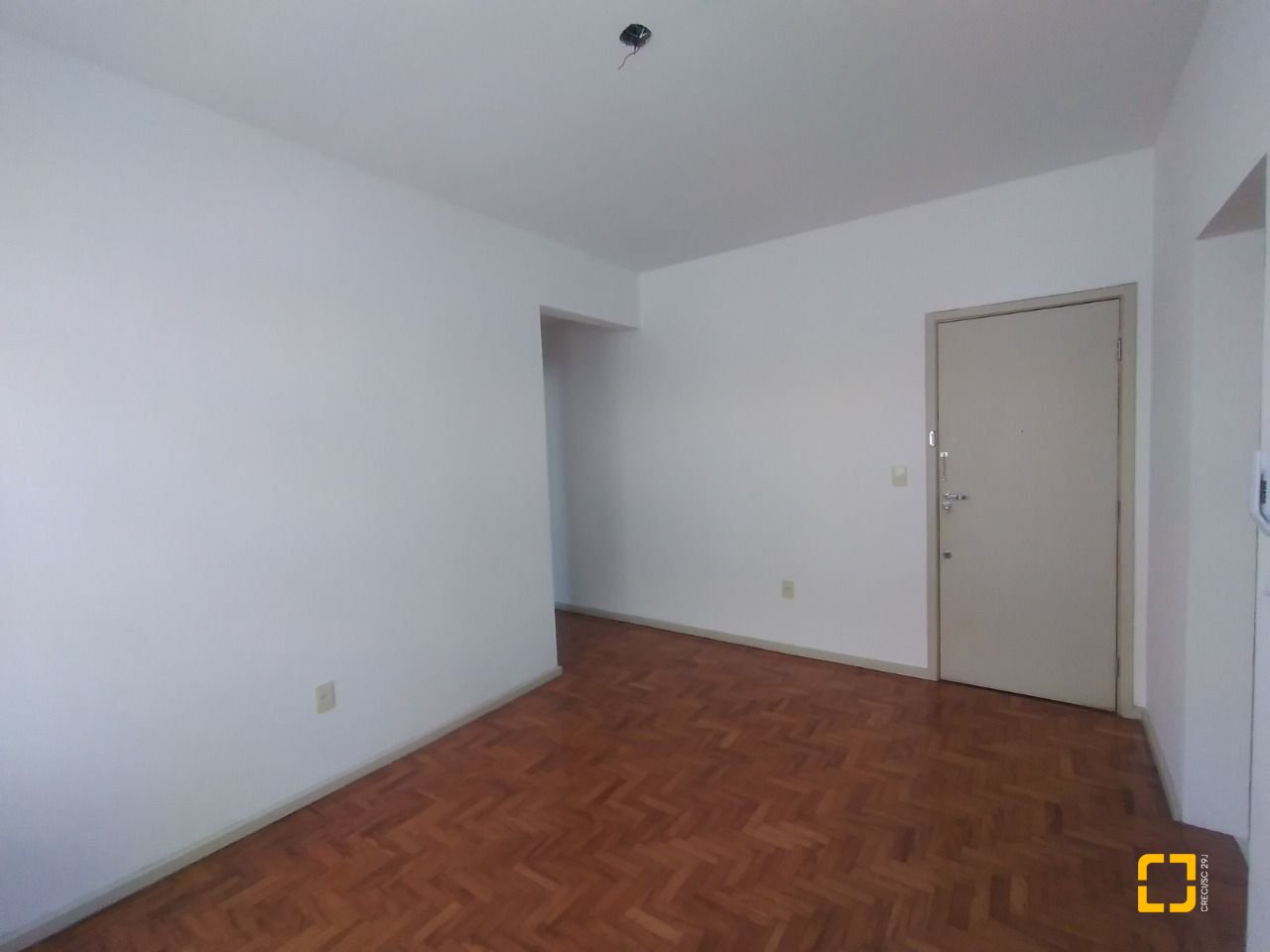 Apartamento com 45m², 1 quarto, no bairro Centro em Florianópolis