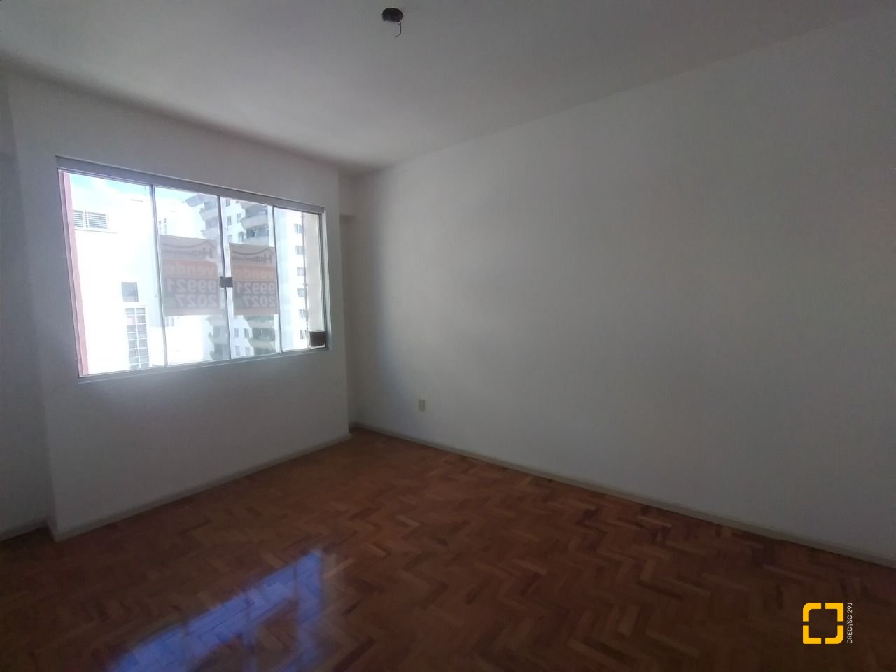 Apartamento com 45m², 1 quarto, no bairro Centro em Florianópolis