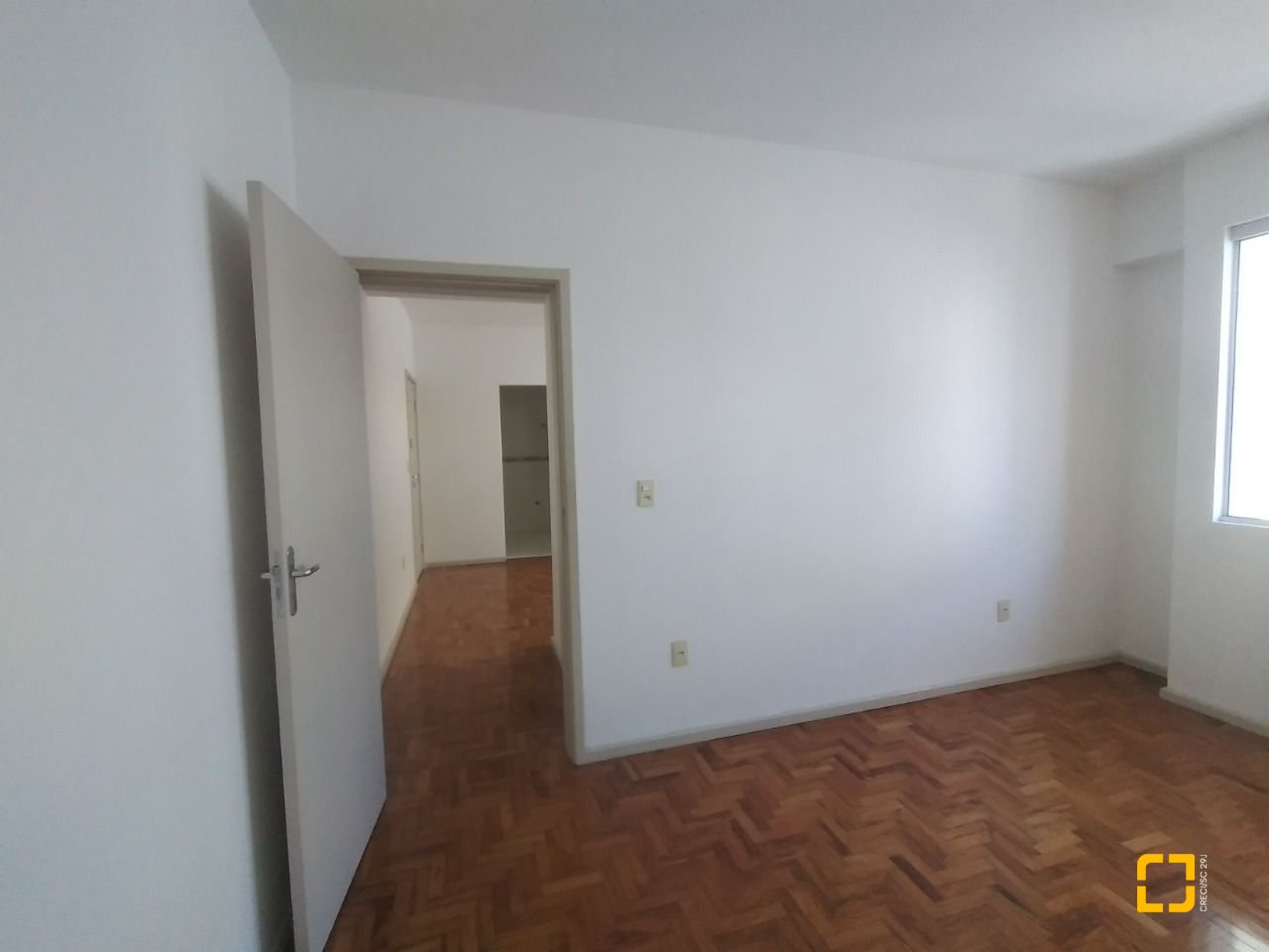 Apartamento com 45m², 1 quarto, no bairro Centro em Florianópolis