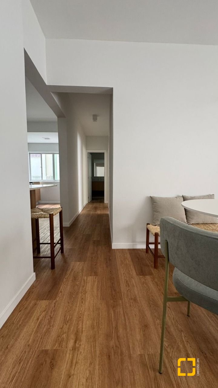 Apartamento com 71m², 2 quartos, 1 garagem, no bairro Córrego Grande em Florianópolis