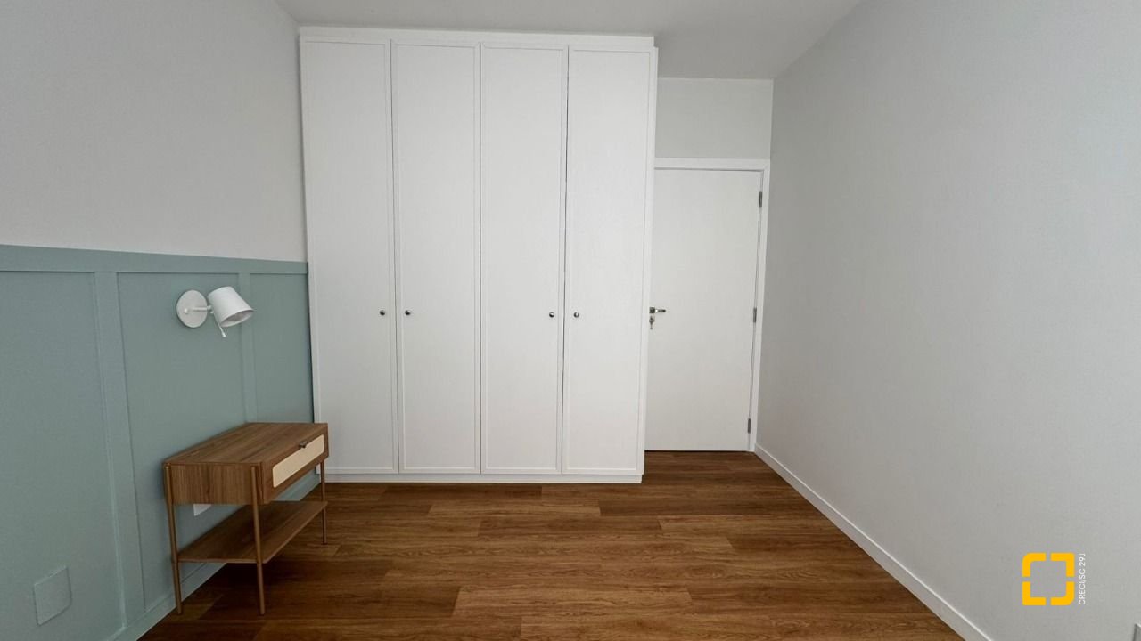 Apartamento com 71m², 2 quartos, 1 garagem, no bairro Córrego Grande em Florianópolis