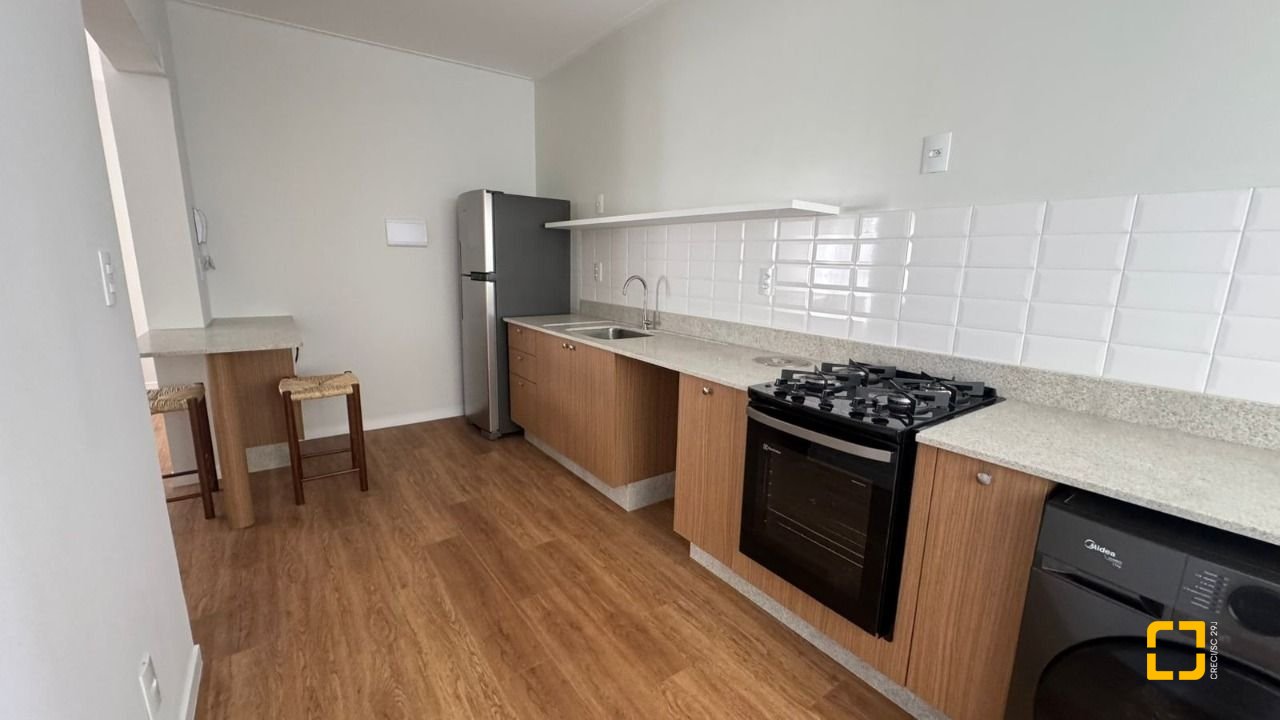 Apartamento com 71m², 2 quartos, 1 garagem, no bairro Córrego Grande em Florianópolis