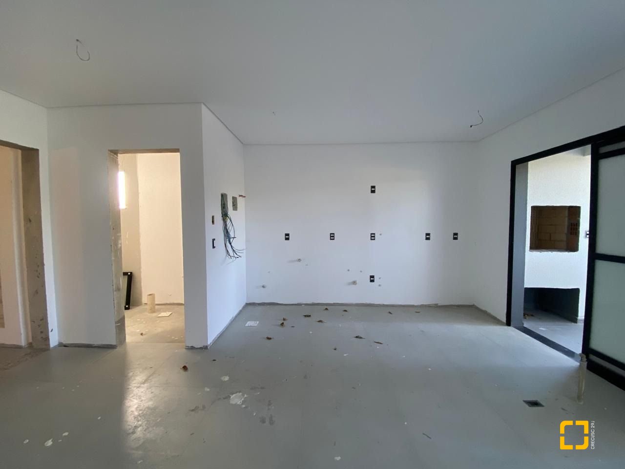 Apartamento com 59m², 1 quarto, 1 garagem, no bairro Campeche em Florianópolis