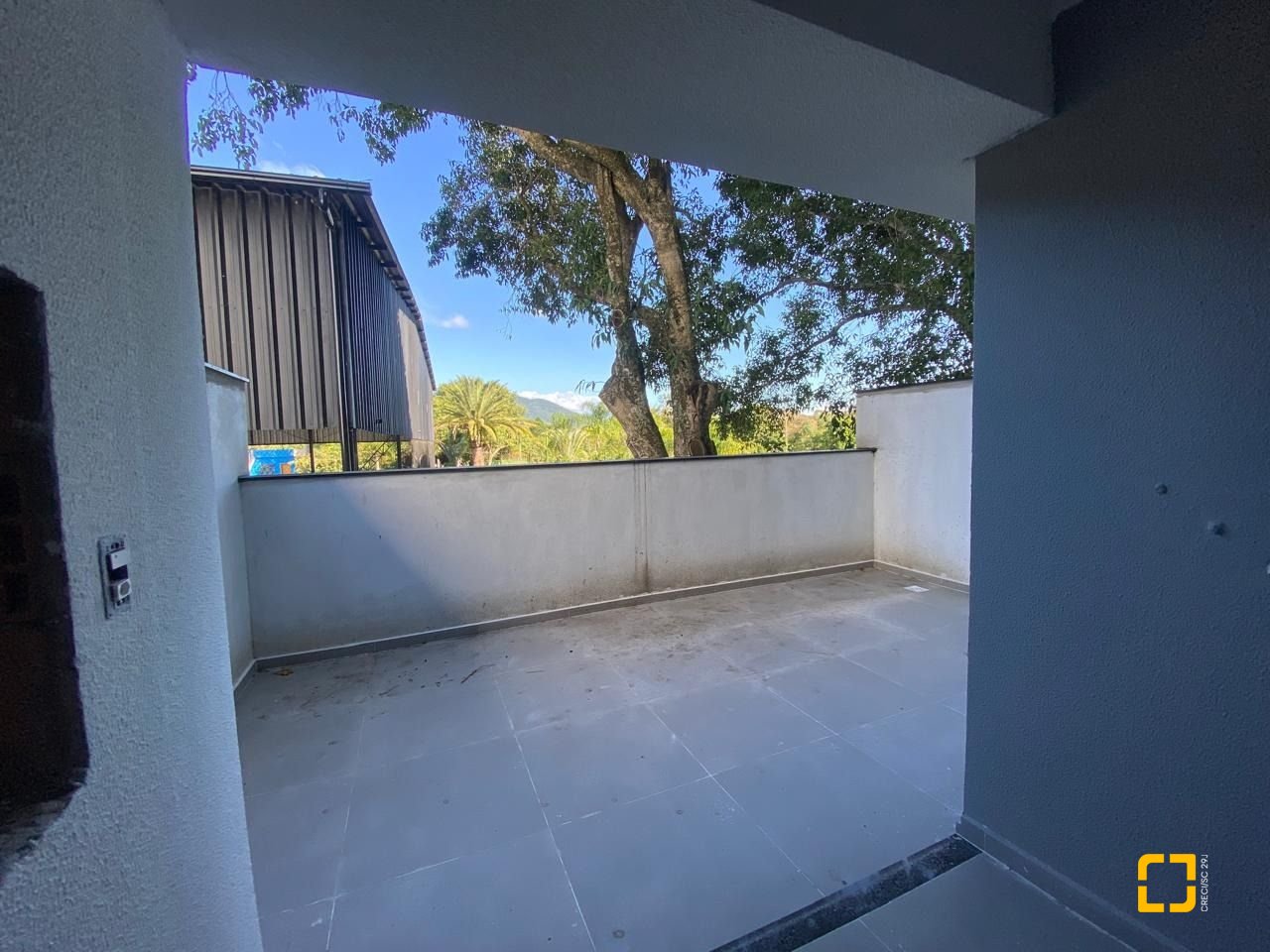 Apartamento com 59m², 1 quarto, 1 garagem, no bairro Campeche em Florianópolis