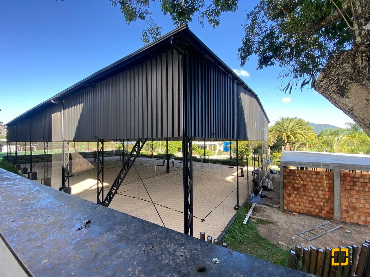 Apartamento com 59m², 1 quarto, 1 garagem, no bairro Campeche em Florianópolis