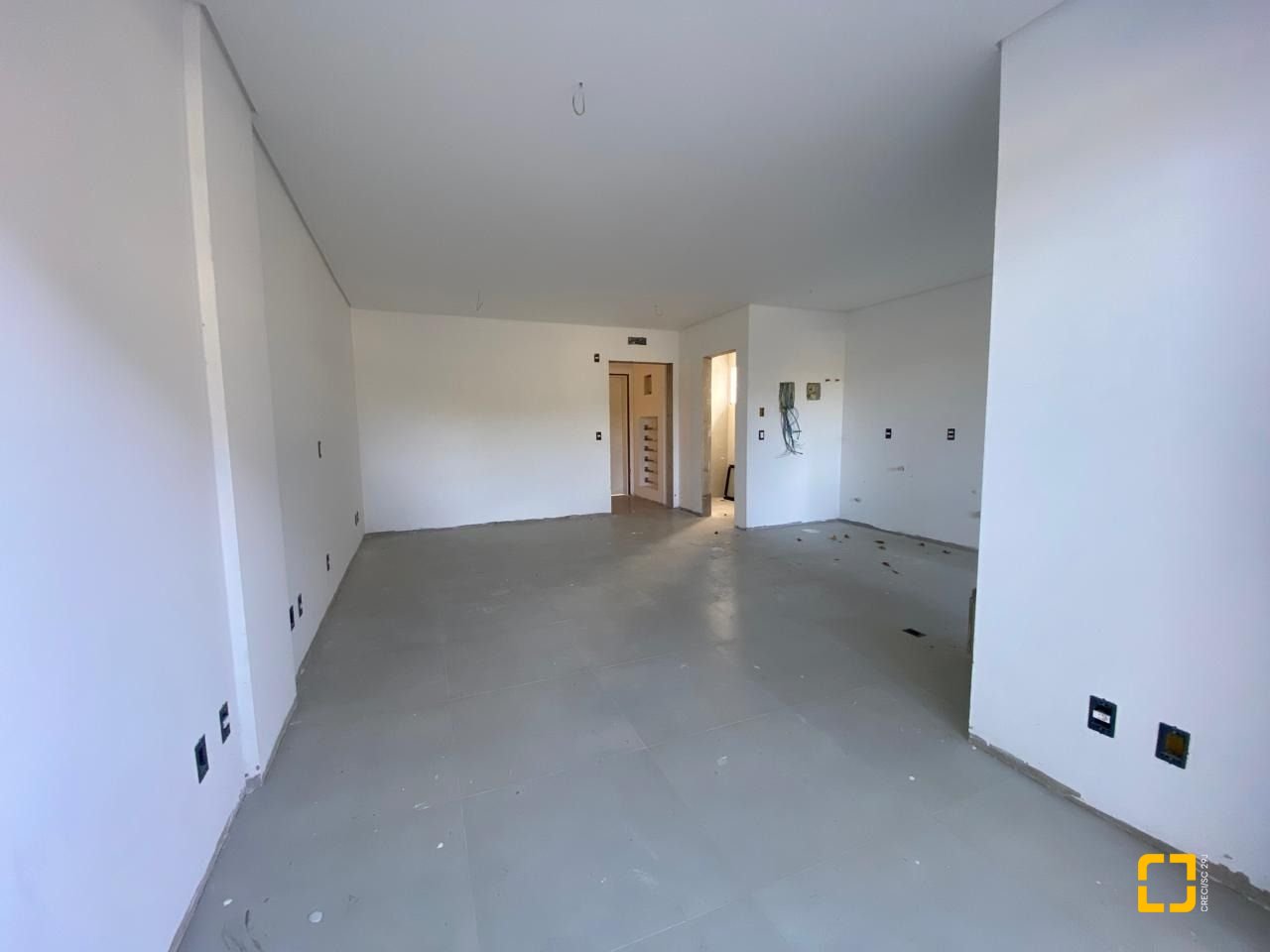 Apartamento com 59m², 1 quarto, 1 garagem, no bairro Campeche em Florianópolis