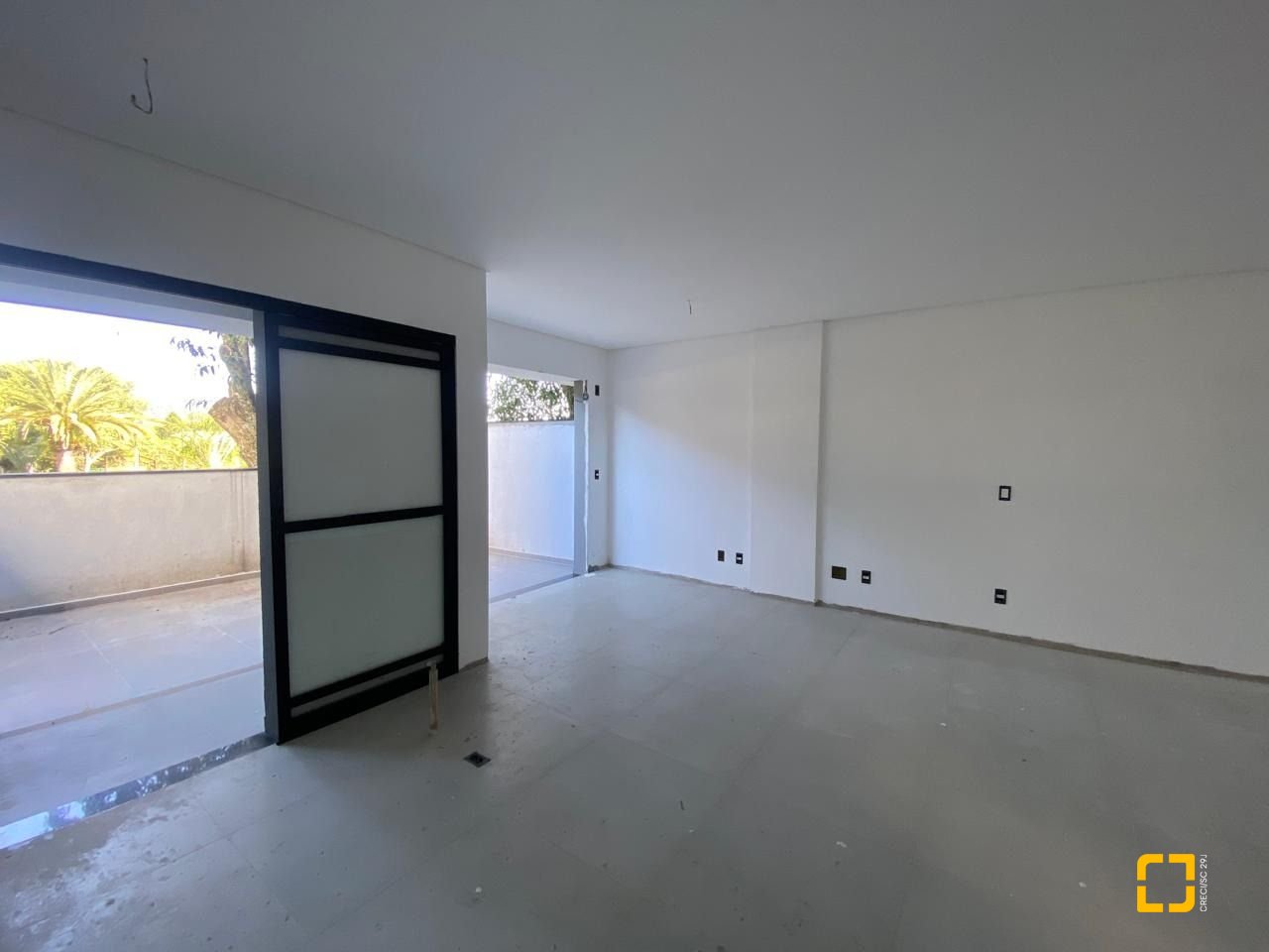 Apartamento com 59m², 1 quarto, 1 garagem, no bairro Campeche em Florianópolis