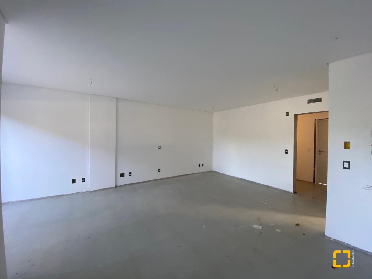 Apartamento com 59m², 1 quarto, 1 garagem, no bairro Campeche em Florianópolis