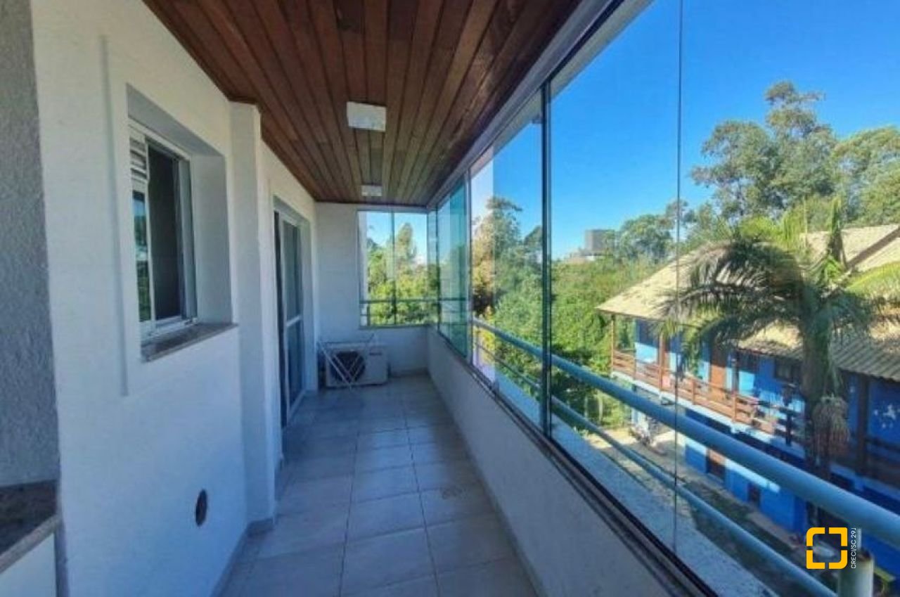 Apartamento com 138m², 4 quartos (sendo 2 suítes), 1 garagem, no bairro Campeche em Florianópolis