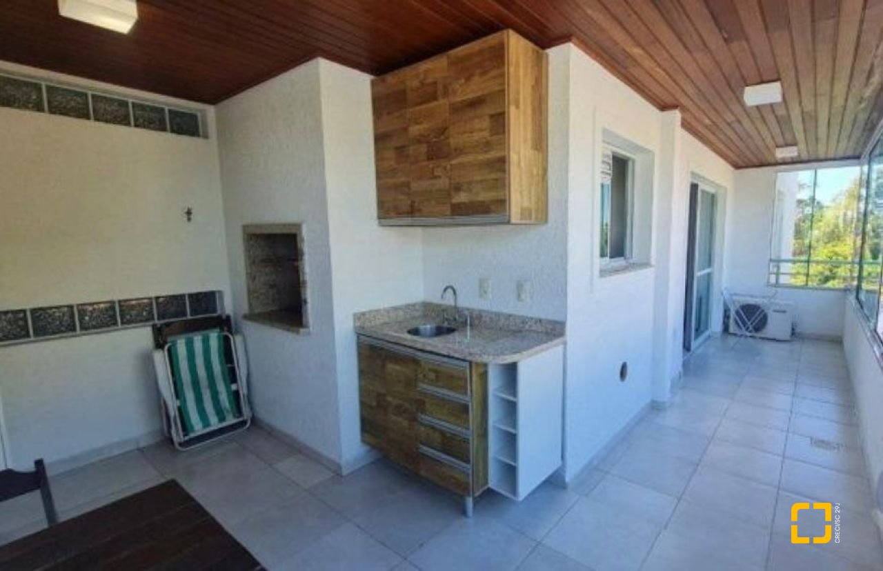 Apartamento com 138m², 4 quartos (sendo 2 suítes), 1 garagem, no bairro Campeche em Florianópolis