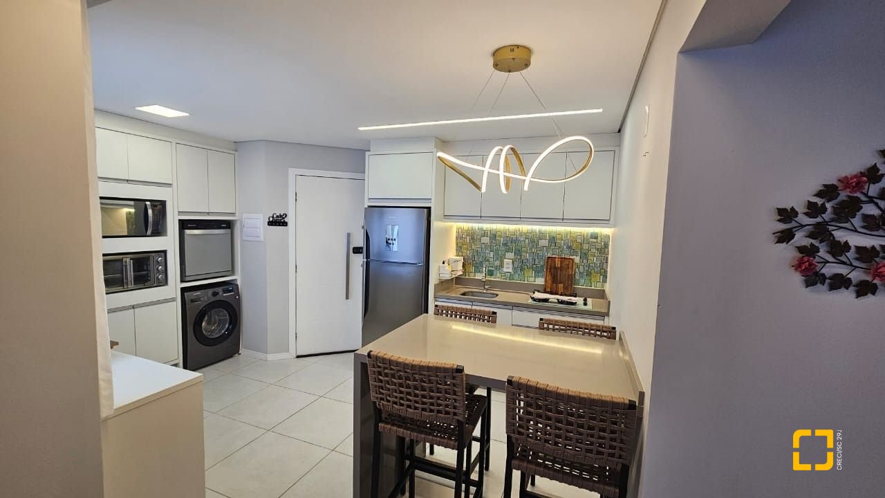 Apartamento com 70m², 2 quartos, 1 garagem, no bairro Praia da Daniela em Florianópolis