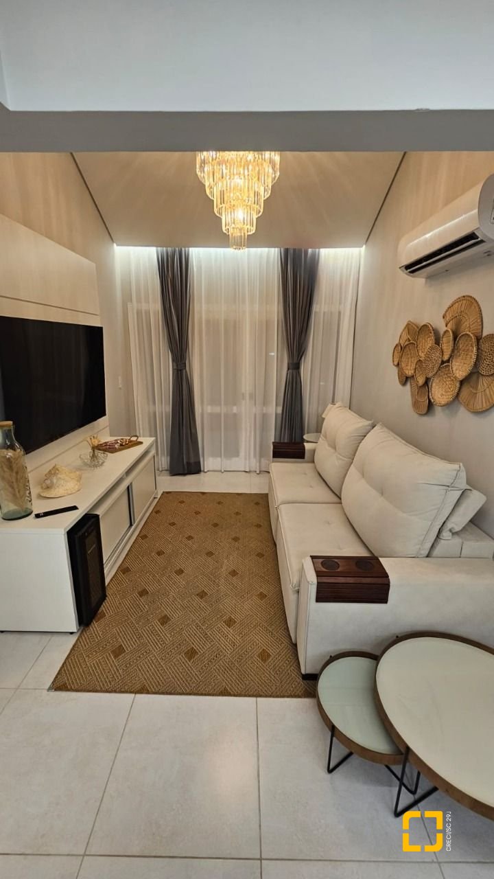Apartamento com 70m², 2 quartos, 1 garagem, no bairro Praia da Daniela em Florianópolis