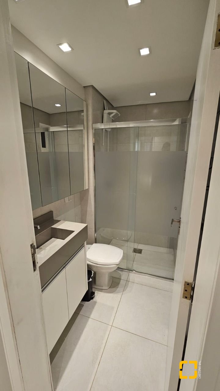 Apartamento com 70m², 2 quartos, 1 garagem, no bairro Praia da Daniela em Florianópolis
