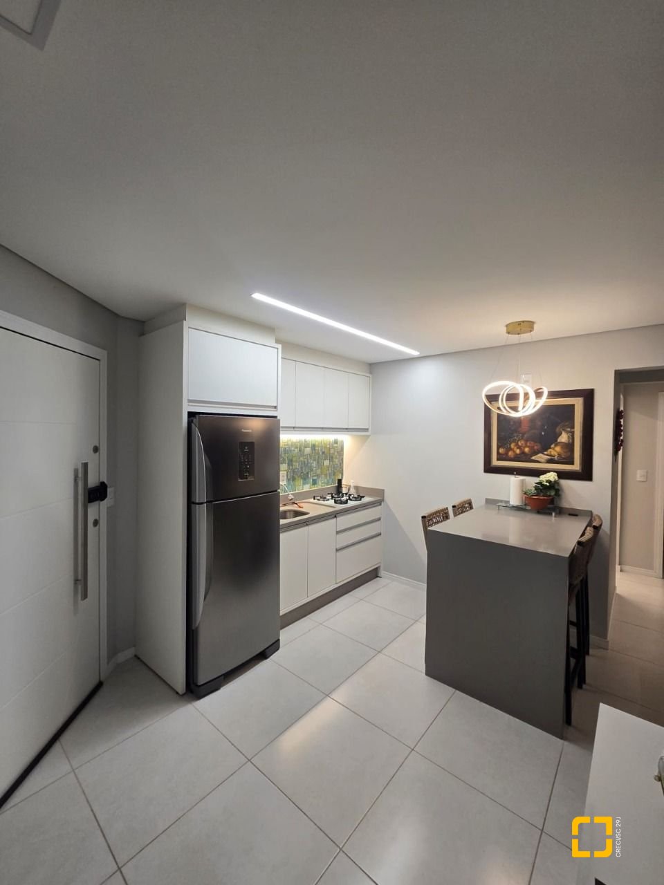 Apartamento com 70m², 2 quartos, 1 garagem, no bairro Praia da Daniela em Florianópolis