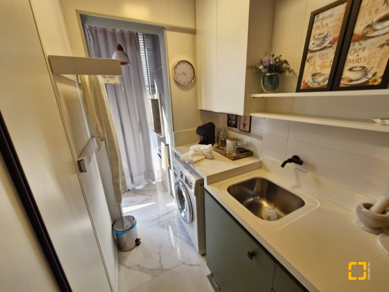 Apartamento com 39m², 1 quarto, 1 garagem, no bairro Centro em Florianópolis