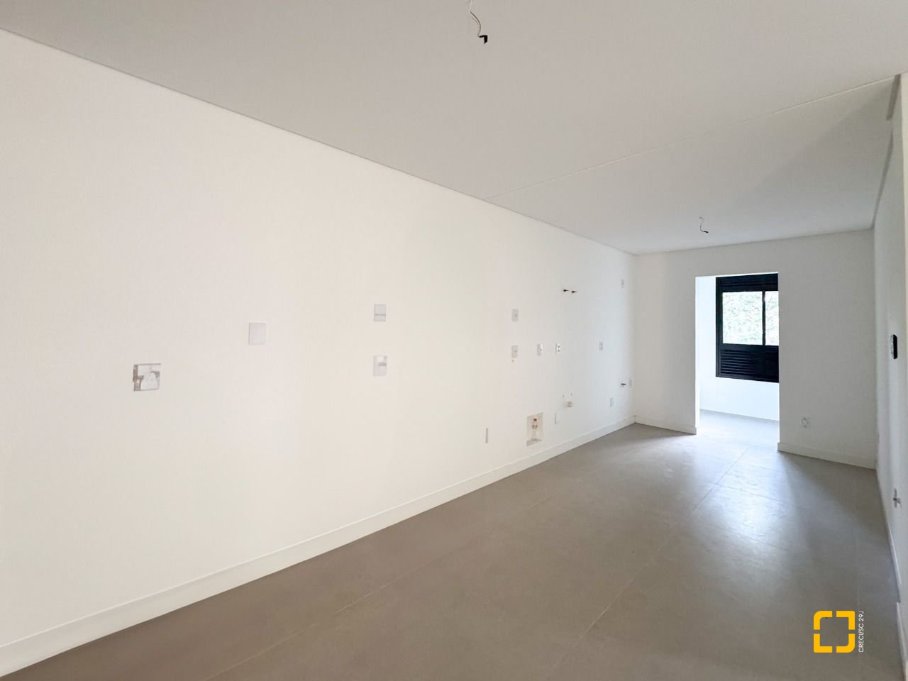 Apartamento com 210m², 8 quartos (sendo 4 suítes), 2 garagens, no bairro Jurerê em Florianópolis