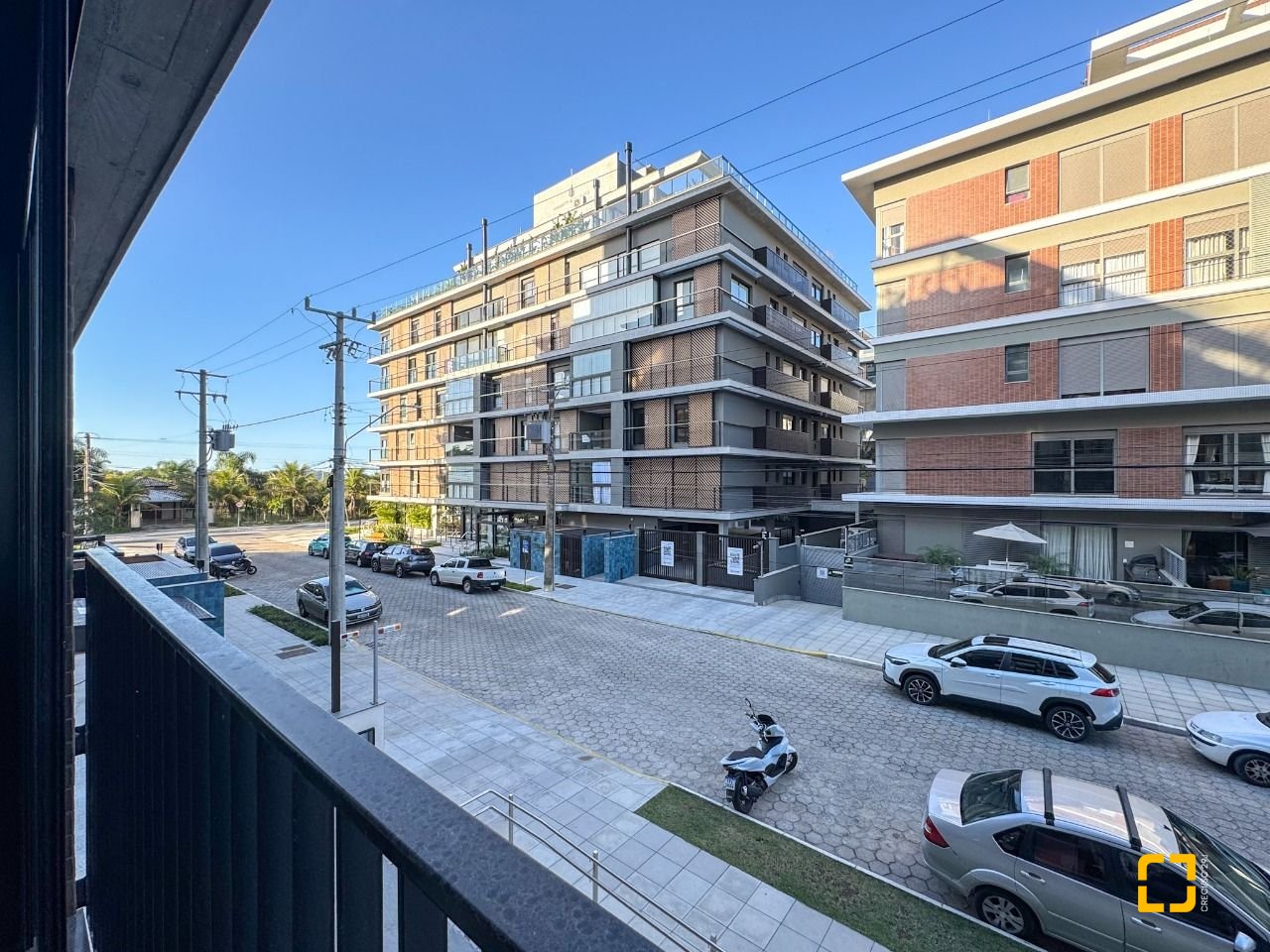 Apartamento com 210m², 8 quartos (sendo 4 suítes), 2 garagens, no bairro Jurerê em Florianópolis