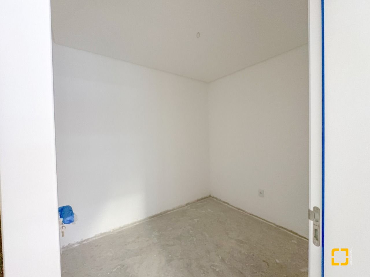 Apartamento com 210m², 8 quartos (sendo 4 suítes), 2 garagens, no bairro Jurerê em Florianópolis