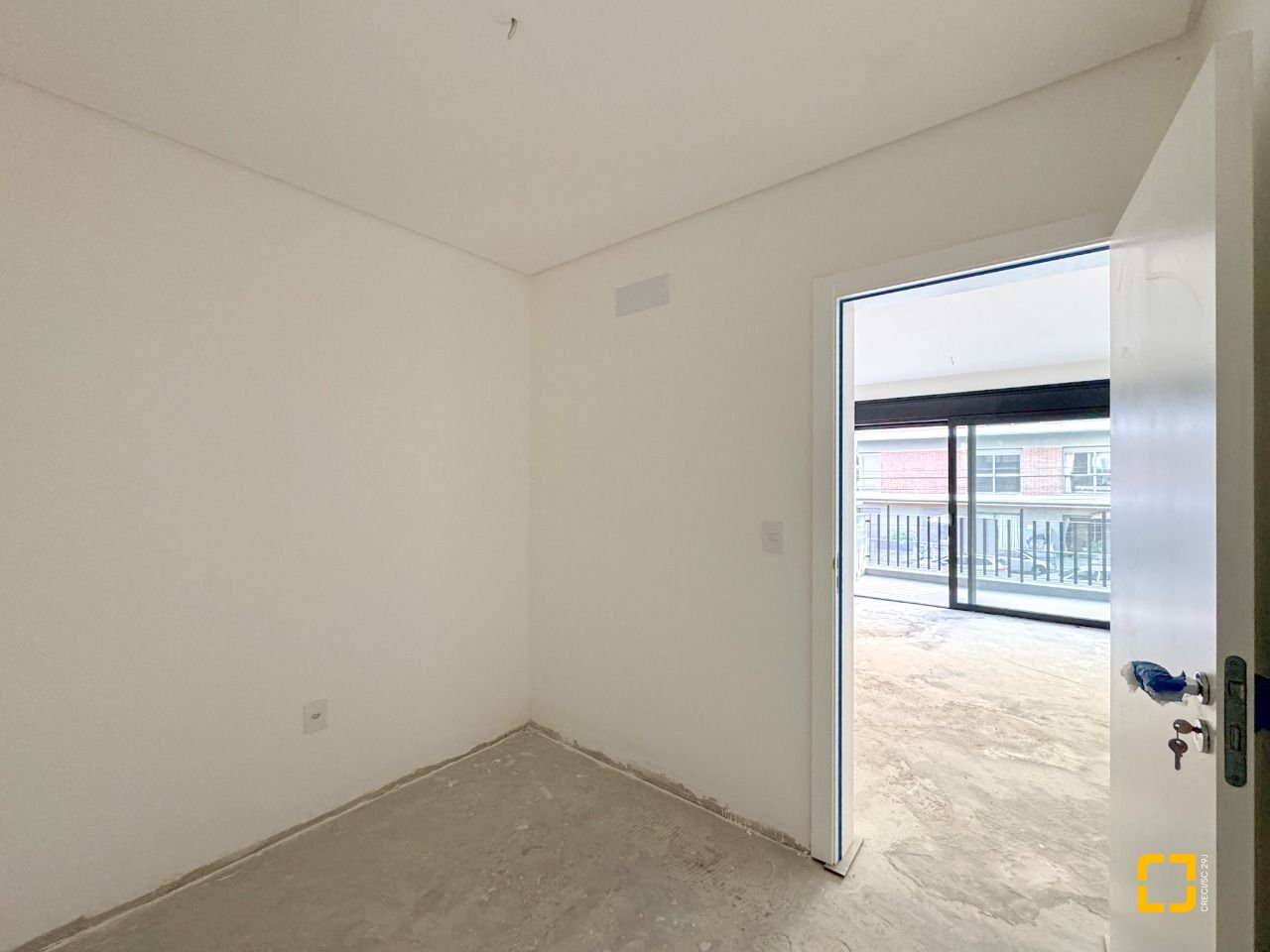 Apartamento com 210m², 8 quartos (sendo 4 suítes), 2 garagens, no bairro Jurerê em Florianópolis