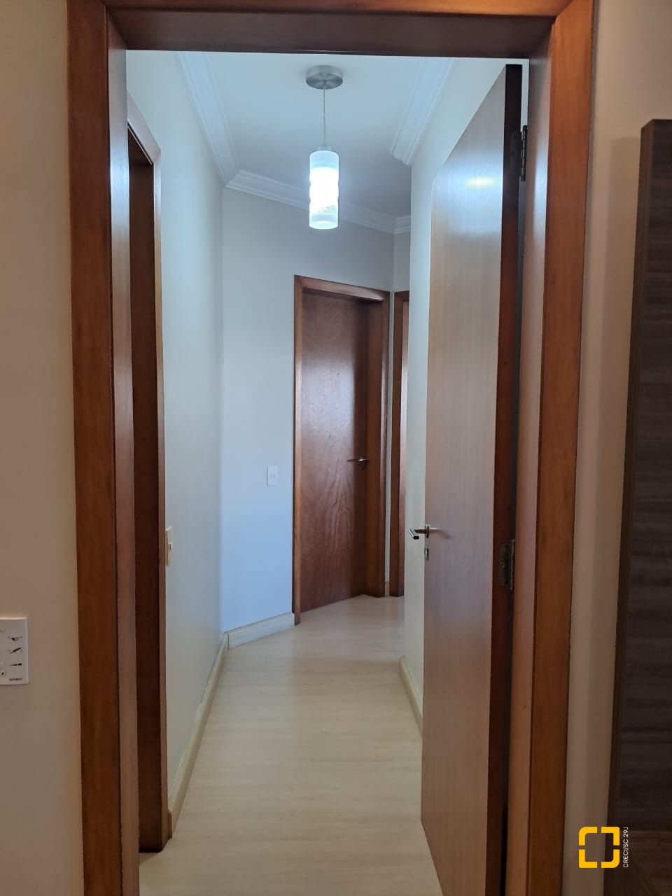 Apartamento com 123m², 4 quartos (sendo 1 suíte), 2 garagens, no bairro Canasvieiras em Florianópolis