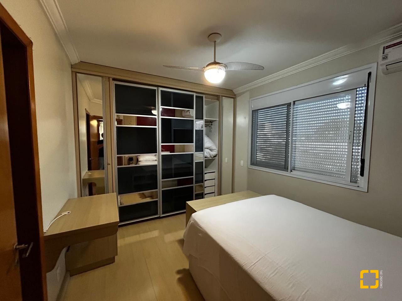 Apartamento com 123m², 4 quartos (sendo 1 suíte), 2 garagens, no bairro Canasvieiras em Florianópolis