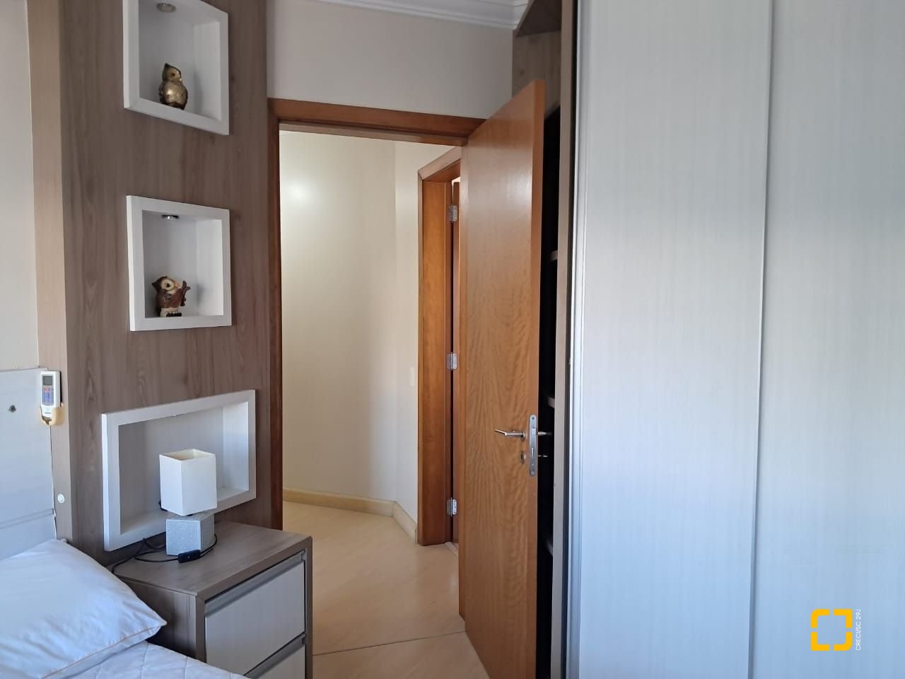 Apartamento com 123m², 4 quartos (sendo 1 suíte), 2 garagens, no bairro Canasvieiras em Florianópolis