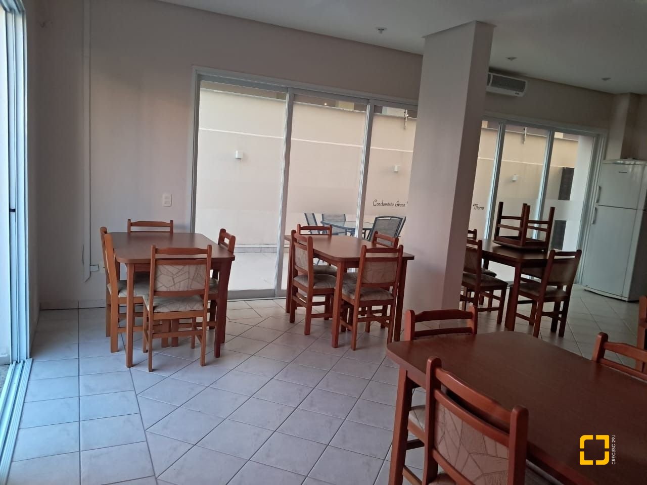 Apartamento com 123m², 4 quartos (sendo 1 suíte), 2 garagens, no bairro Canasvieiras em Florianópolis