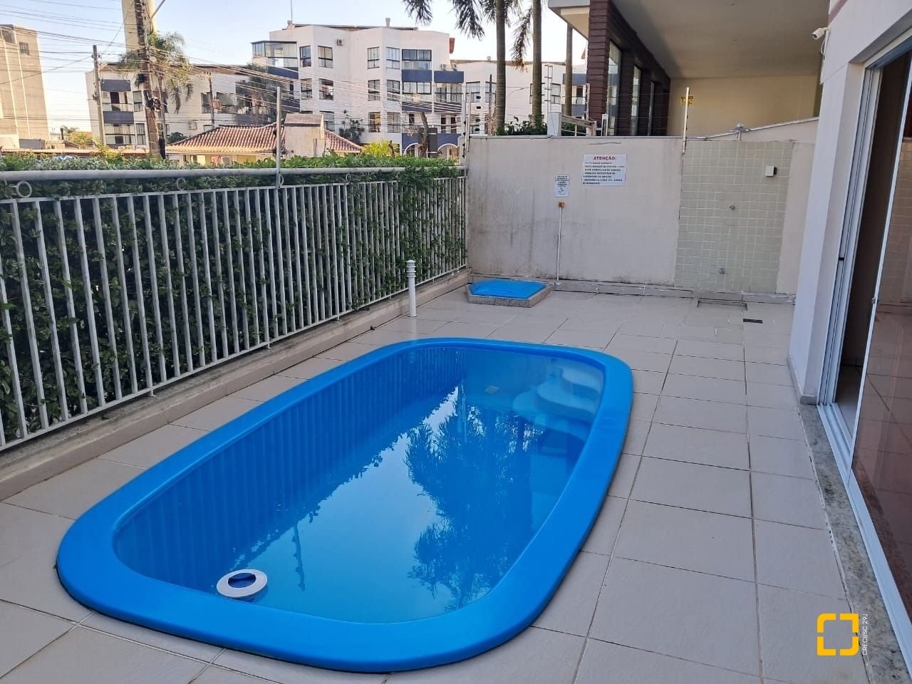 Apartamento com 123m², 4 quartos (sendo 1 suíte), 2 garagens, no bairro Canasvieiras em Florianópolis