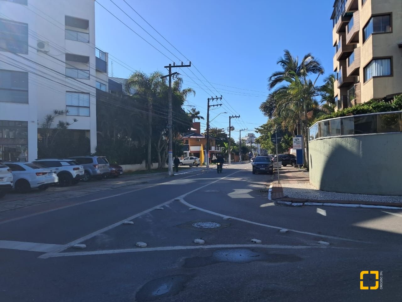 Apartamento com 123m², 4 quartos (sendo 1 suíte), 2 garagens, no bairro Canasvieiras em Florianópolis