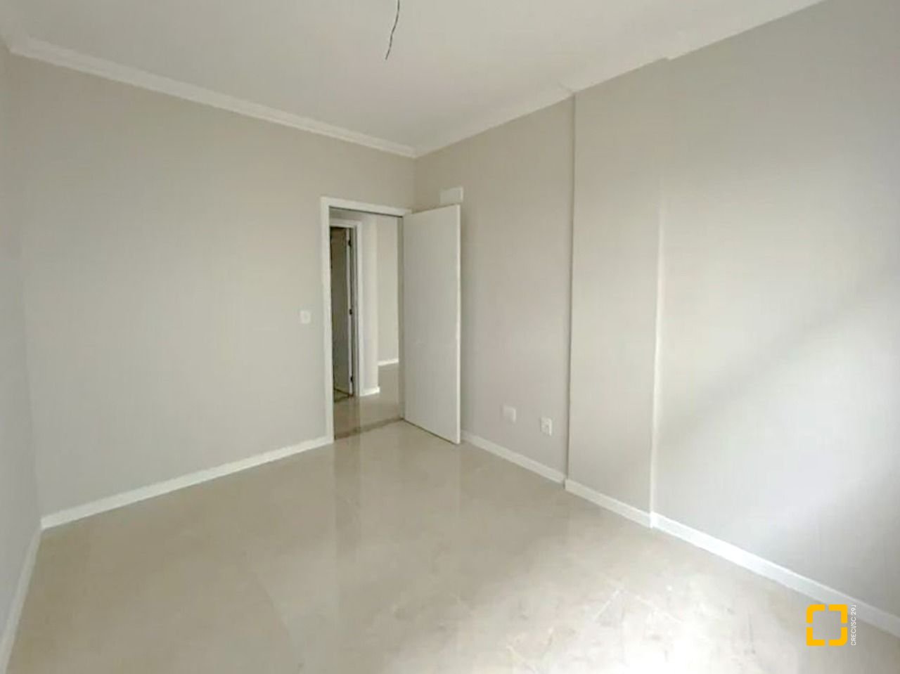 Apartamento com 78m², 4 quartos (sendo 1 suíte), 2 garagens, no bairro Ingleses em Florianópolis
