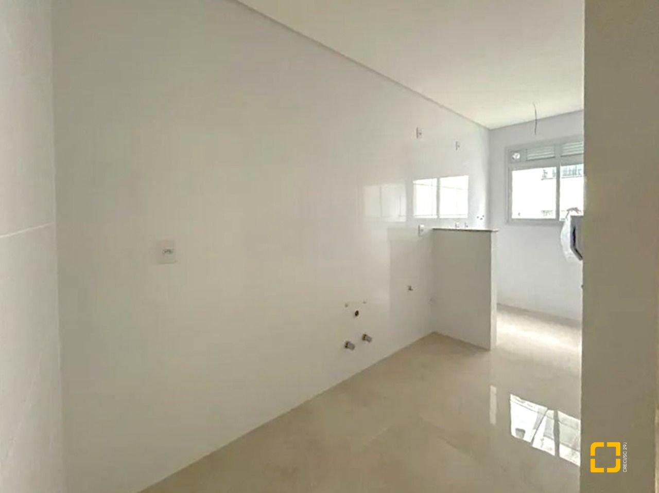 Apartamento com 63m², 3 quartos (sendo 1 suíte), 1 garagem, no bairro Ingleses em Florianópolis