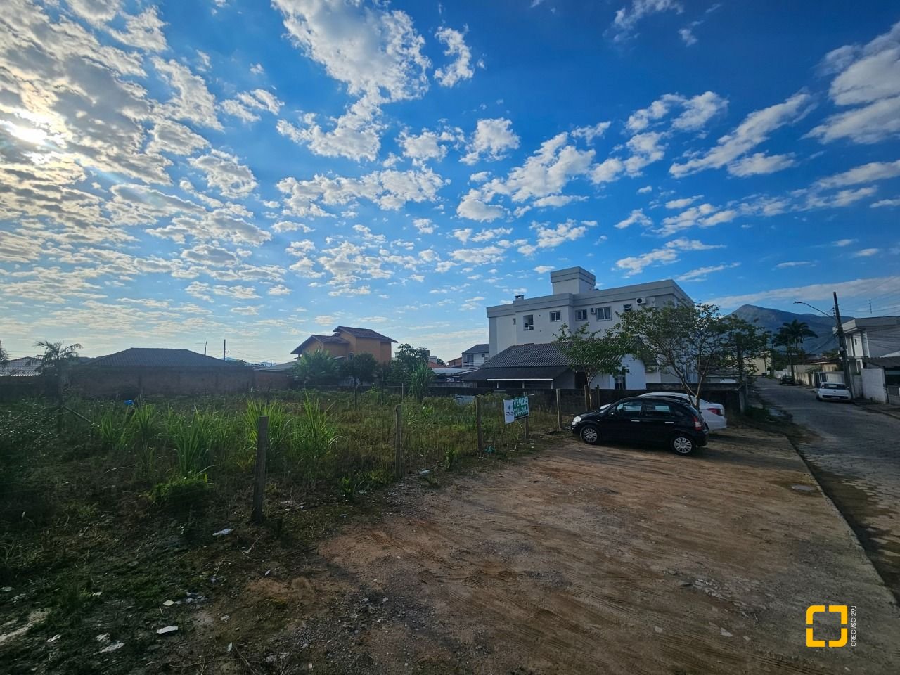 Terreno com 1203m², no bairro Rio Grande em Palhoça