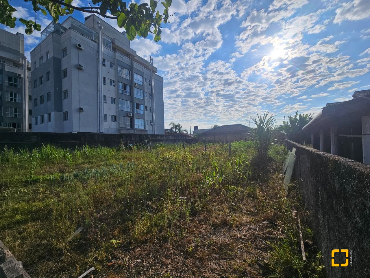 Terreno com 1203m², no bairro Rio Grande em Palhoça