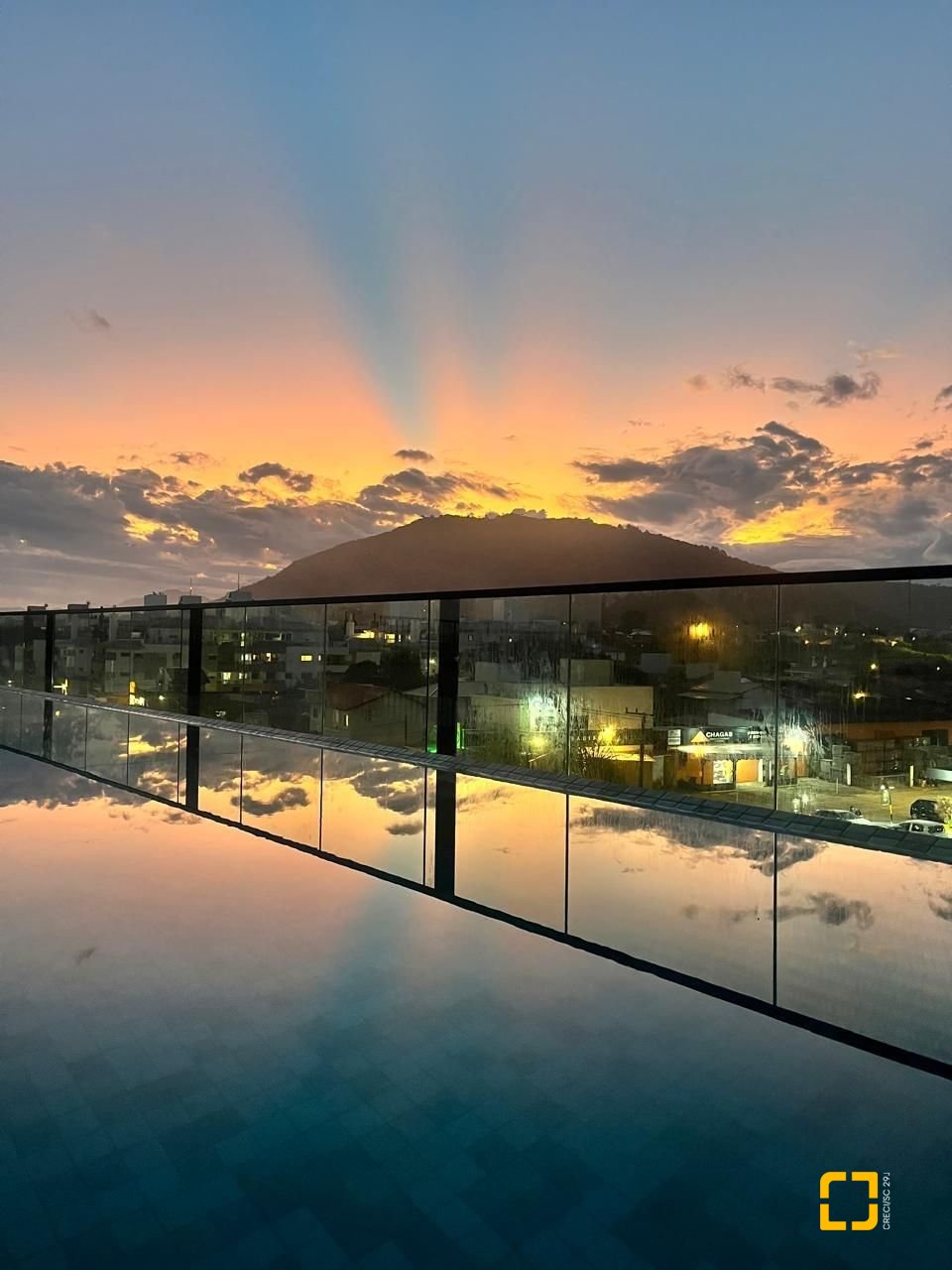 Loft com 46m², 2 quartos (sendo 1 suíte), 1 garagem, no bairro Campeche em Florianópolis