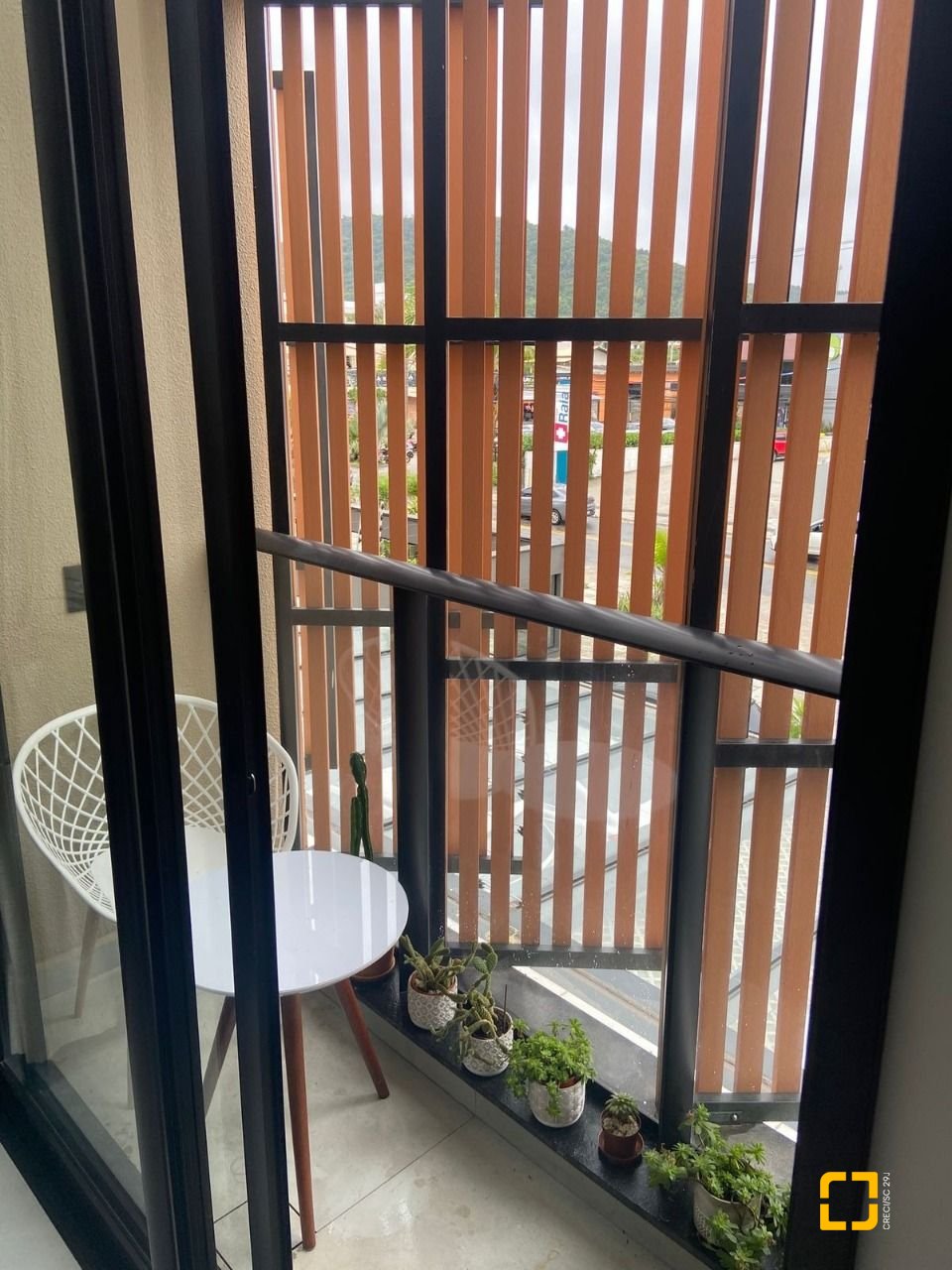 Loft com 46m², 2 quartos (sendo 1 suíte), 1 garagem, no bairro Campeche em Florianópolis