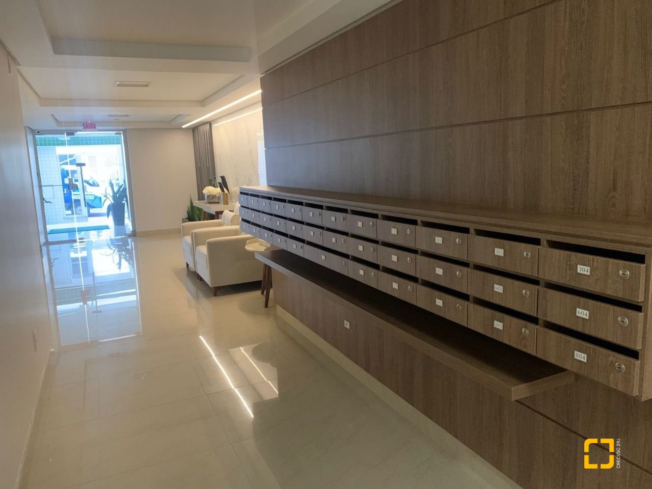 Cobertura com 129m², 6 quartos (sendo 3 suítes), 2 garagens, no bairro Estreito em Florianópolis