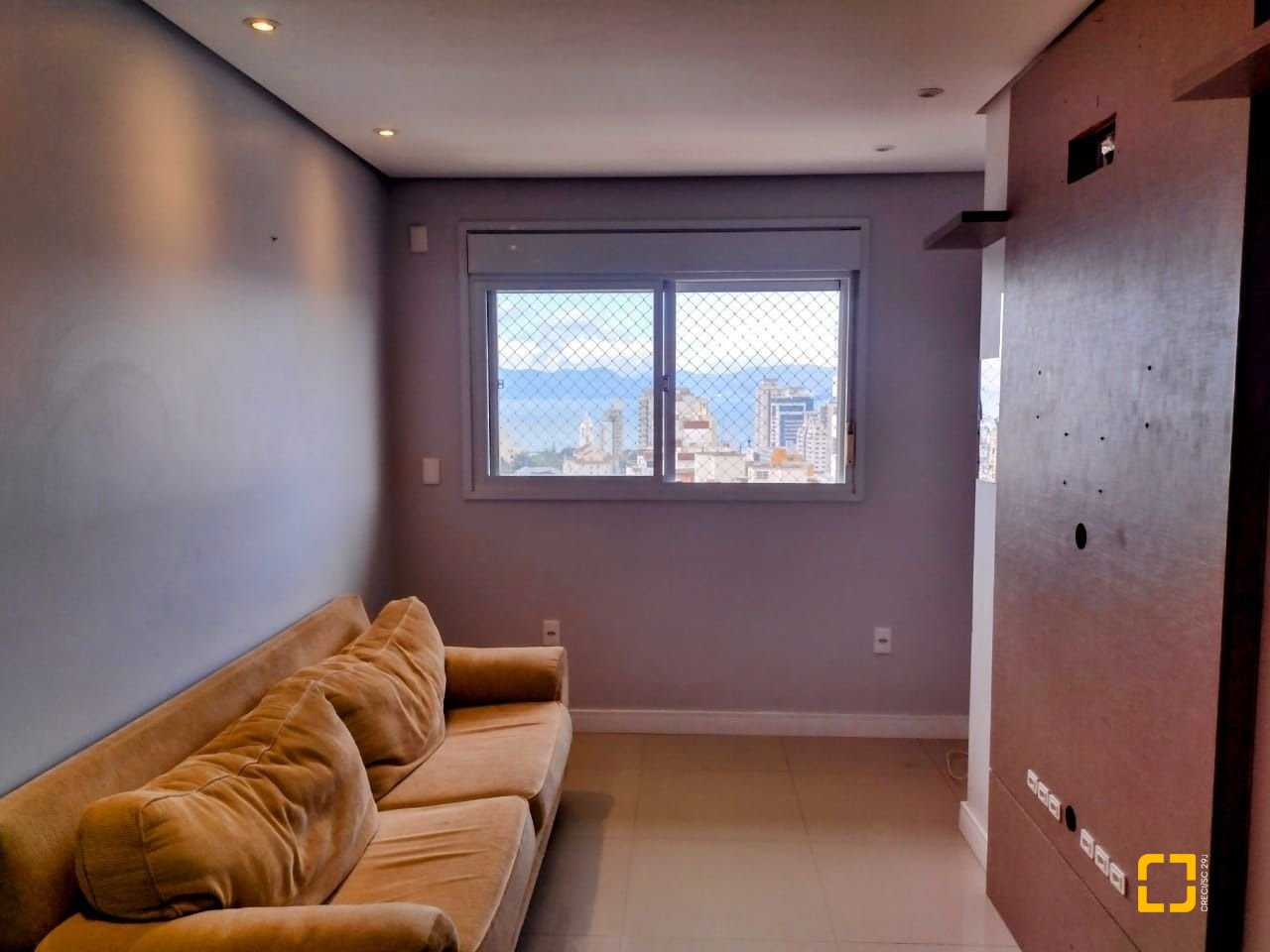 Cobertura com 129m², 6 quartos (sendo 3 suítes), 2 garagens, no bairro Estreito em Florianópolis