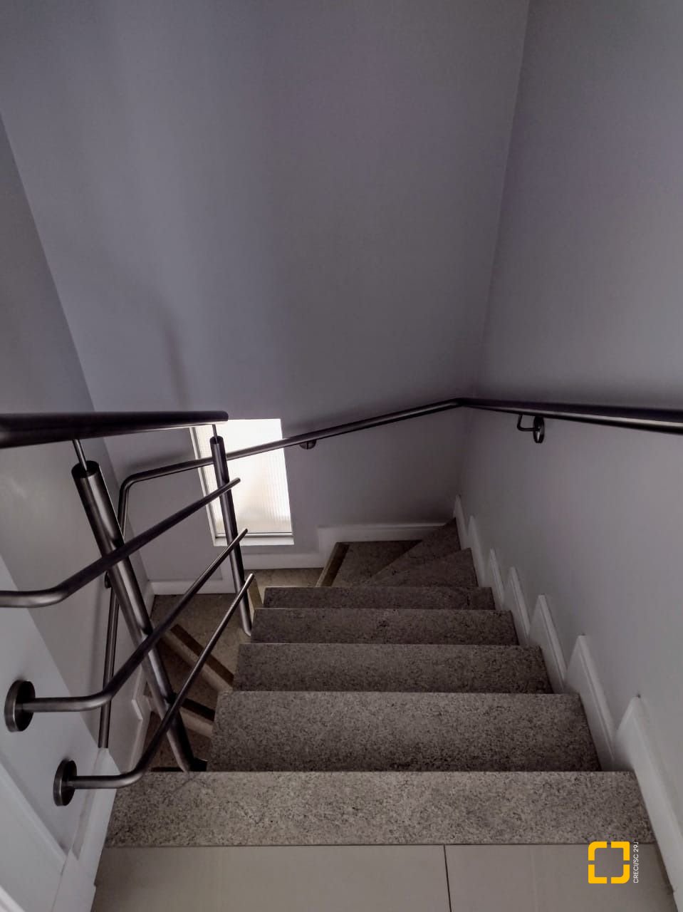 Cobertura com 129m², 6 quartos (sendo 3 suítes), 2 garagens, no bairro Estreito em Florianópolis