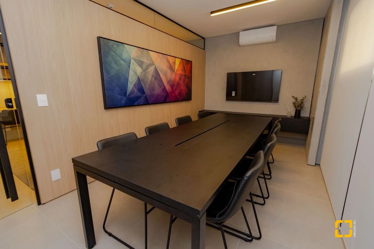 Apartamento com 165m², 6 quartos (sendo 3 suítes), 3 garagens, no bairro Cacupé em Florianópolis
