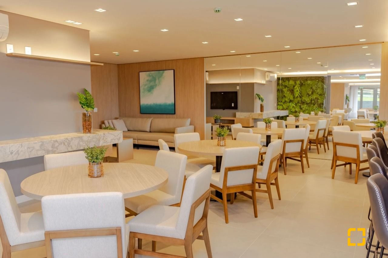 Apartamento com 165m², 6 quartos (sendo 3 suítes), 1 garagem, no bairro Cacupé em Florianópolis