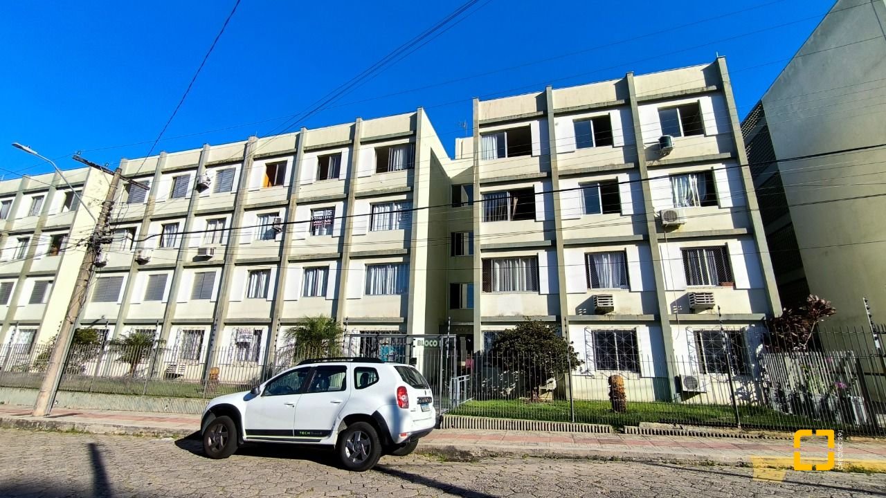 Apartamento com 78m², 4 quartos (sendo 1 suíte), 1 garagem, no bairro Estreito em Florianópolis