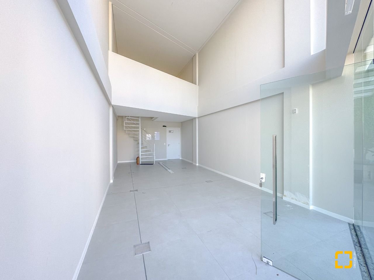 Loja com 71m², 1 garagem, no bairro Trindade em Florianópolis