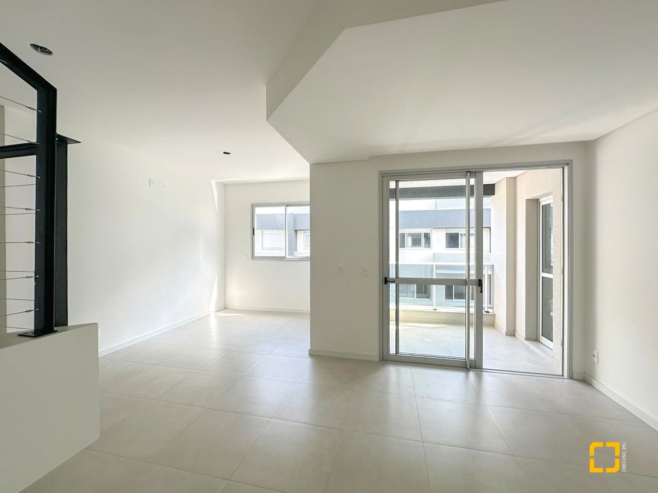 Apartamento com 111m², 3 quartos (sendo 1 suíte), 2 garagens, no bairro Estreito em Florianópolis