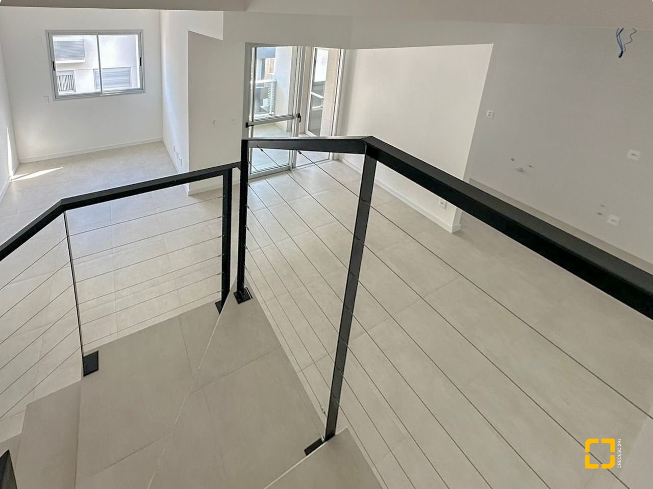 Apartamento com 111m², 3 quartos (sendo 1 suíte), 2 garagens, no bairro Estreito em Florianópolis